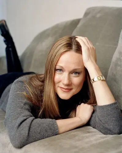 Laura Linney Computer MousePad picture 740347