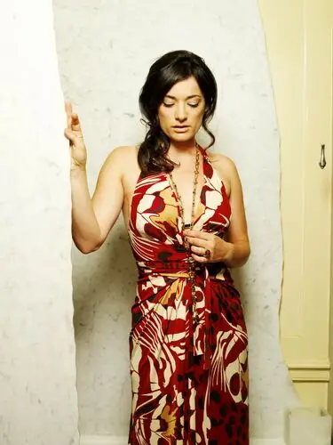 Laura Michelle Kelly Jigsaw Puzzle picture 732658