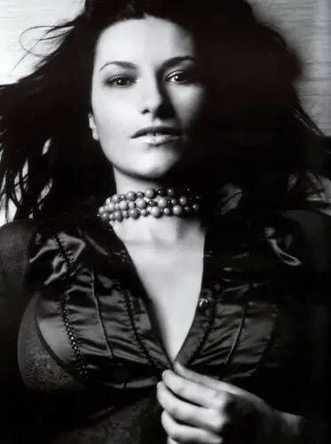 Laura Pausini Wall Poster picture 12982