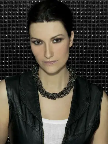 Laura Pausini Wall Poster picture 731767