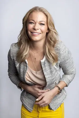 LeAnn Rimes Wall Poster picture 740978