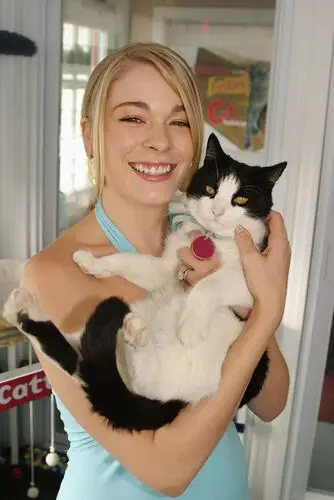 LeAnn Rimes Wall Poster picture 742102