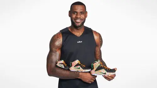 LeBron James Wall Poster picture 695702