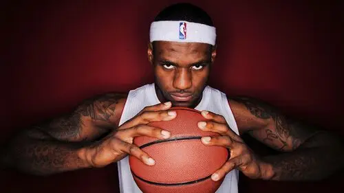 LeBron James Wall Poster picture 695756