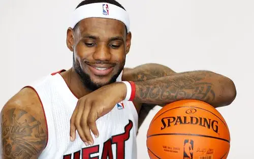 LeBron James Wall Poster picture 695765