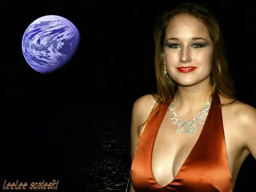 Leelee Sobieski Wall Poster picture 40597