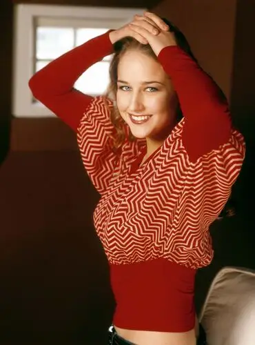 Leelee Sobieski Wall Poster picture 742296