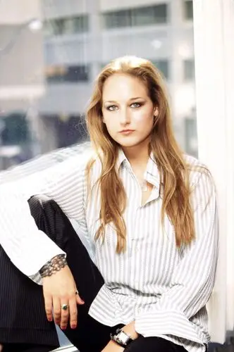 Leelee Sobieski Wall Poster picture 742320