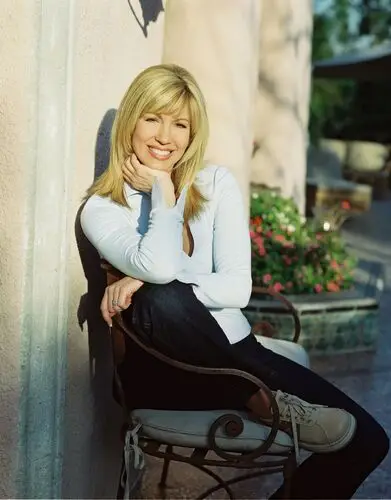 Leeza Gibbons Wall Poster picture 732408