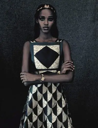 Leila Ndabirabe Women's Colored Hoodie - idPoster.com