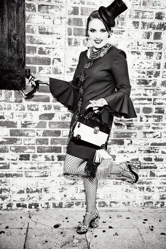 Lena Dunham Drawstring Backpack - idPoster.com