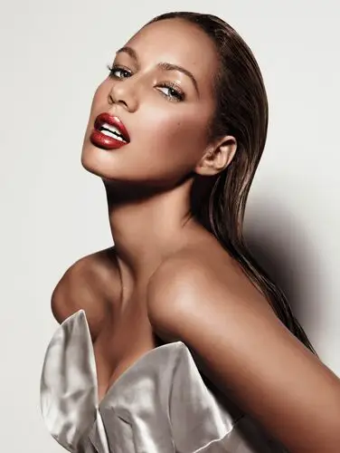 Leona Lewis Jigsaw Puzzle picture 65514