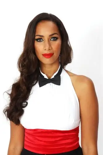 Leona Lewis Jigsaw Puzzle picture 743785