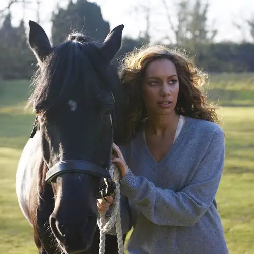 Leona Lewis Jigsaw Puzzle picture 743793