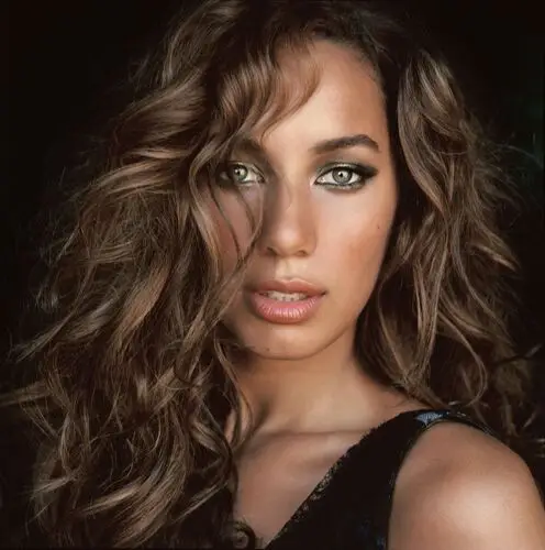 Leona Lewis Protected Face mask - idPoster.com