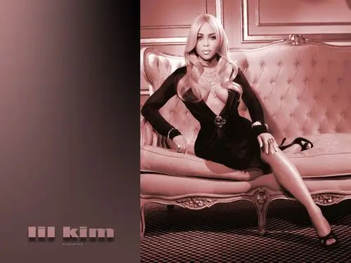 Lil Kim Wall Poster picture 146320