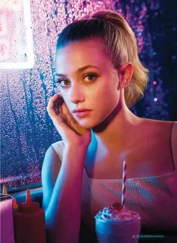 Lili Reinhart Wall Poster picture 15830