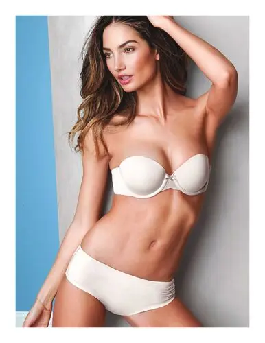 Lily Aldridge Protected Face mask - idPoster.com