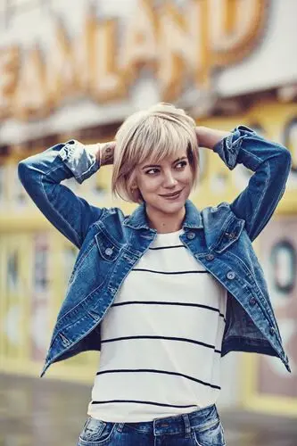 Lily Allen Jigsaw Puzzle picture 457511