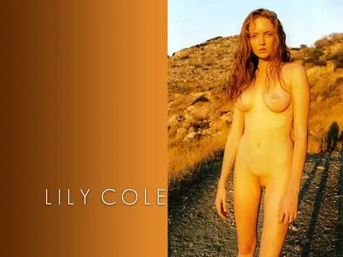 Lily Cole Computer MousePad picture 146342