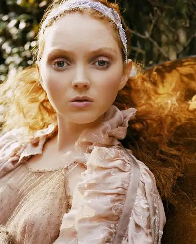 Lily Cole Jigsaw Puzzle picture 734109