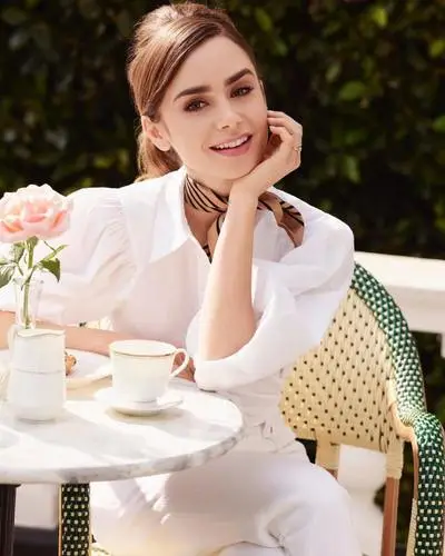 Lily Collins Wall Poster picture 1023986