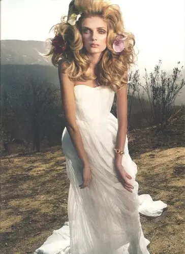 Lily Donaldson Jigsaw Puzzle picture 65577