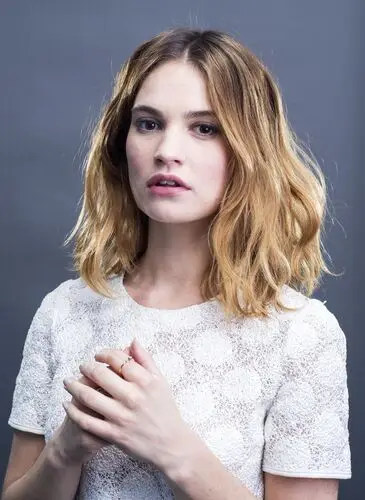Lily James Computer MousePad picture 772103