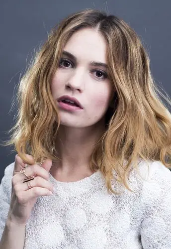 Lily James Jigsaw Puzzle picture 772105