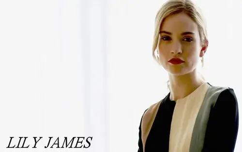 Lily James Computer MousePad picture 772120
