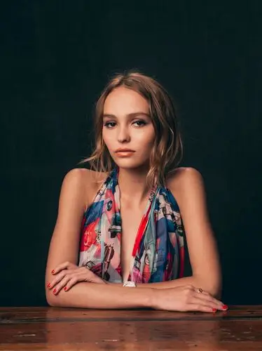 Lily-Rose Depp Jigsaw Puzzle picture 768391