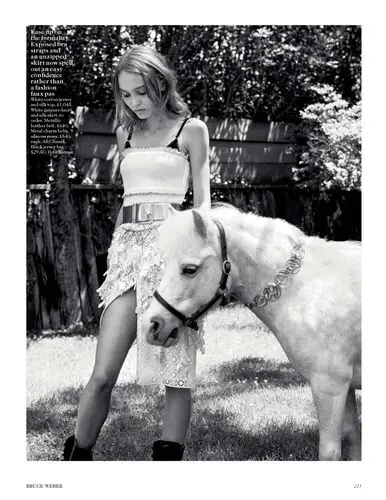 Lily-Rose Depp Wall Poster picture 768468