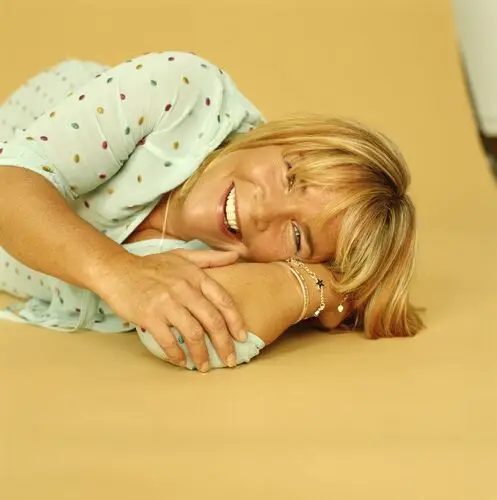 Linda Robson Computer MousePad picture 735393