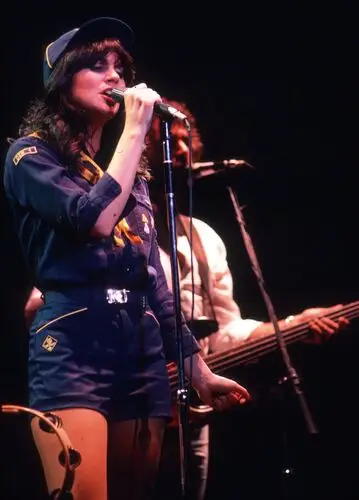 Linda Ronstadt and The Stone Poneys Women's Colored Tank-Top - idPoster.com