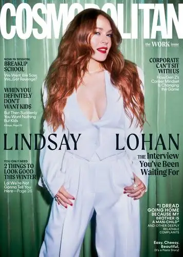 Lindsay Lohan Women's Colored T-Shirt - idPoster.com