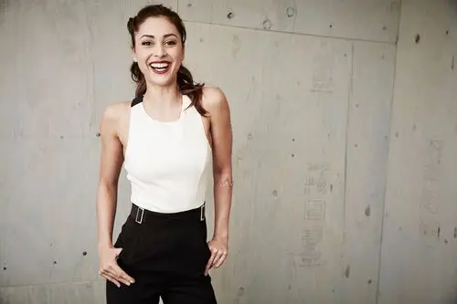 Lindsey Morgan Wall Poster picture 735560