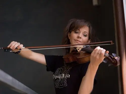 Lindsey Stirling Jigsaw Puzzle picture 735583
