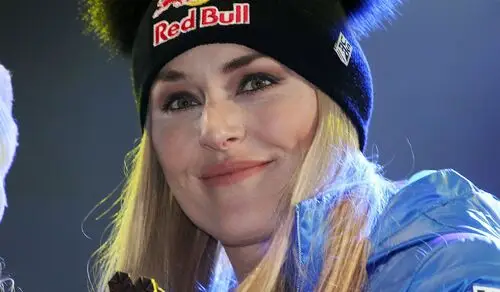 Lindsey Vonn Protected Face mask - idPoster.com