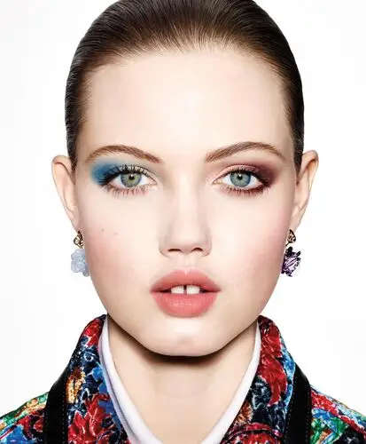Lindsey Wixson Wall Poster picture 365953