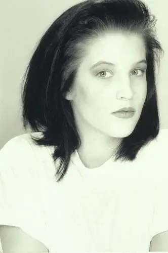 Lisa Marie Presley Jigsaw Puzzle picture 206290