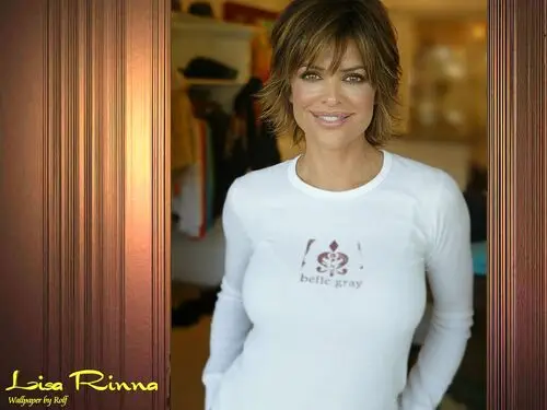 Lisa Rinna leaves Wall Poster picture 97629