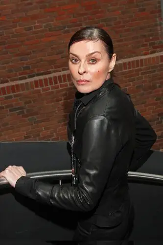 Lisa Stansfield Protected Face mask - idPoster.com