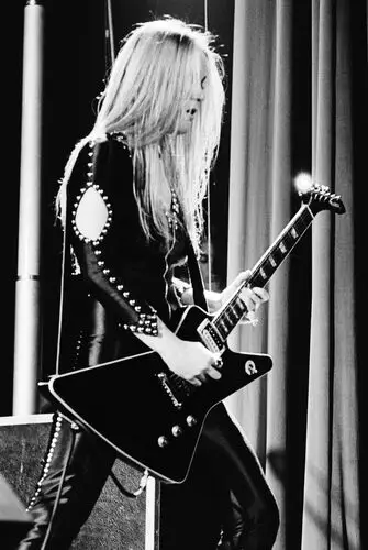 Lita Ford Jigsaw Puzzle picture 951677