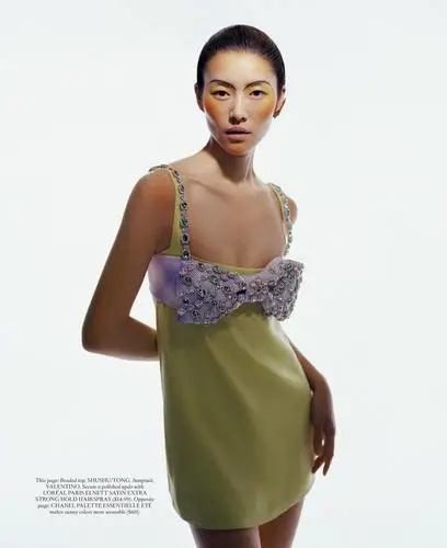 Liu Wen Women's Colored  Long Sleeve T-Shirt - idPoster.com