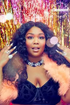 Lizzo Wall Poster picture 899259