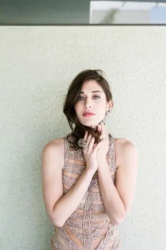Lizzy Caplan Protected Face mask - idPoster.com