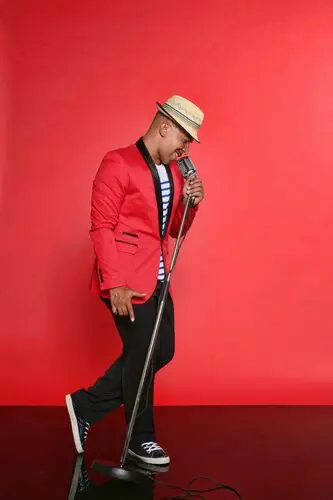 Lou Bega Wall Poster picture 739345