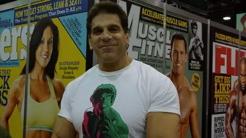 Lou Ferrigno Wall Poster picture 76648