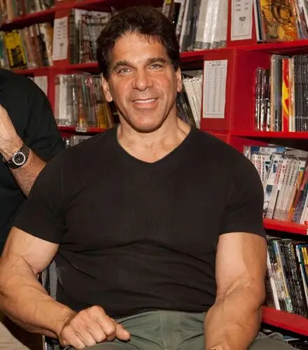 Lou Ferrigno Protected Face mask - idPoster.com