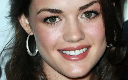Lucy Hale Jigsaw Puzzle picture 97650